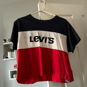 Small Levi T-shirt